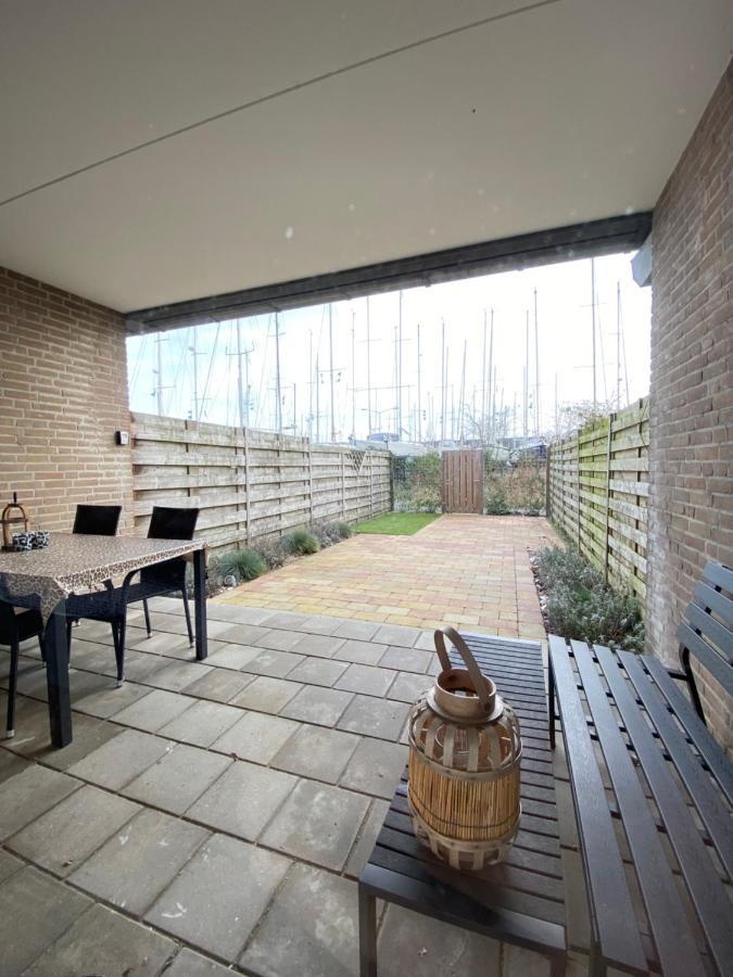 Ijsvogel Apartment, Duplex Family Home 4-Bed Located On The Largest Saltwater Lake ブライニッセ エクステリア 写真