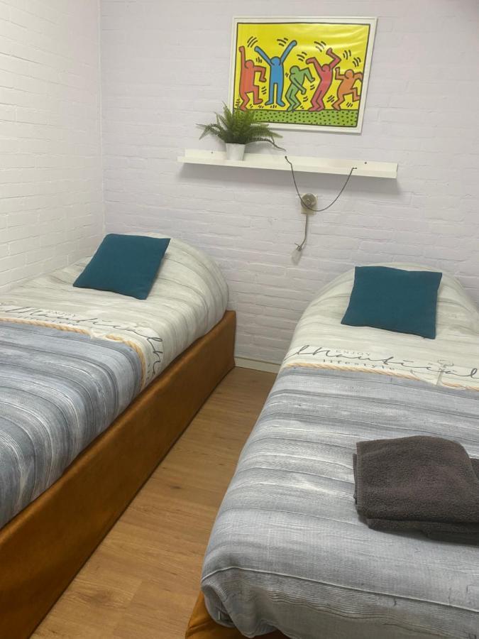 Ijsvogel Apartment, Duplex Family Home 4-Bed Located On The Largest Saltwater Lake ブライニッセ エクステリア 写真